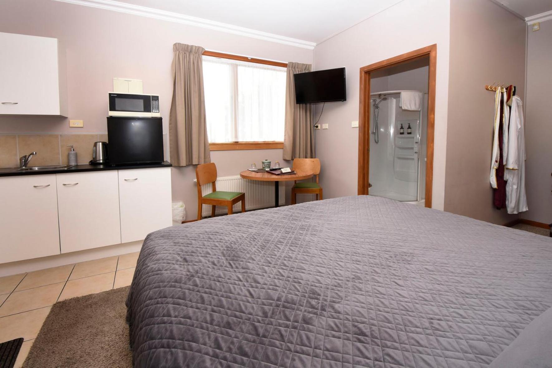 테아나우 테 아나우 로지 B&B 외부 사진
