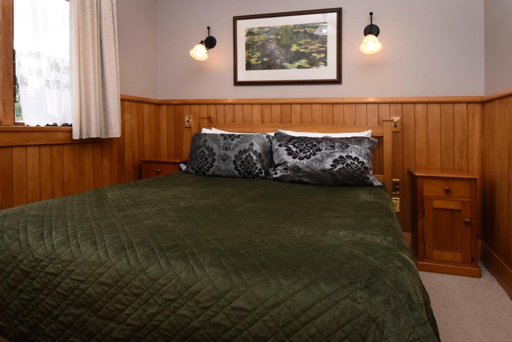 테아나우 테 아나우 로지 B&B 외부 사진